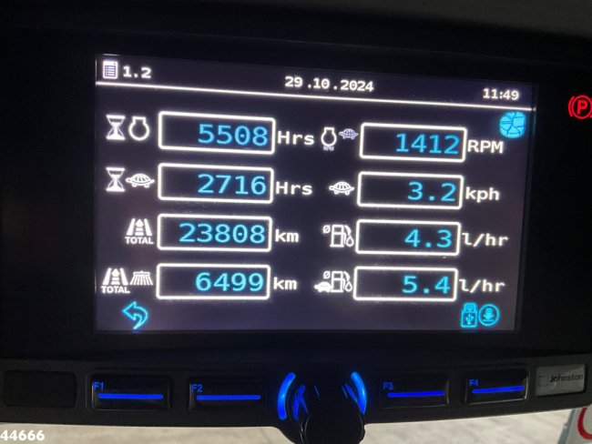 Johnston  C202 Euro 6 Just 23.808 km! (11)