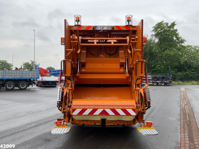 Volvo  FM 330 VDK 23m³ SULO weighing system (5)