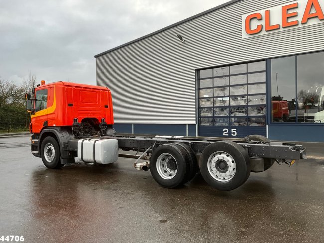 Scania  P 320 6x2 Euro 5 Chassis cabine (3)