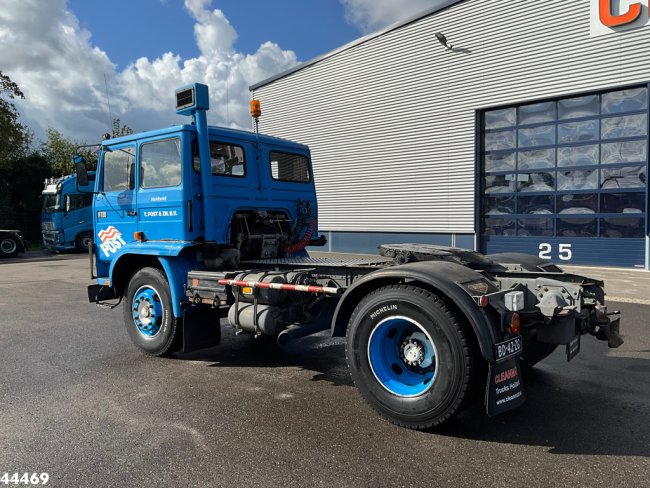 Volvo  F7 4X2 Full steel Manual Just 136.226 km! (1)