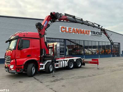 Mercedes-Benz Arocs 3257 V8 8x4 Euro 6 HMF 60 Tonmeter laadkraan + Fly-JIb