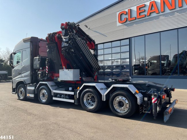 Volvo  FH 540 Fassi 165 Tonmeter laadkraan + Fly-Jib Just 104.869 km! (2)