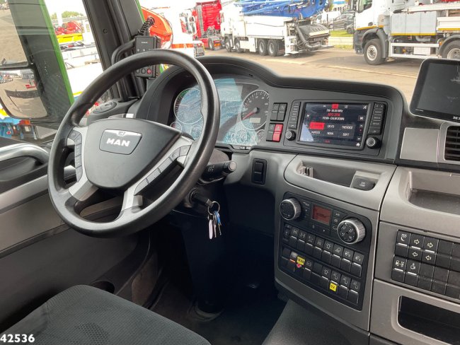 MAN  TGS 35.500 8x4 HMF 95 Tonmeter laadkraan bj. 2019! (16)