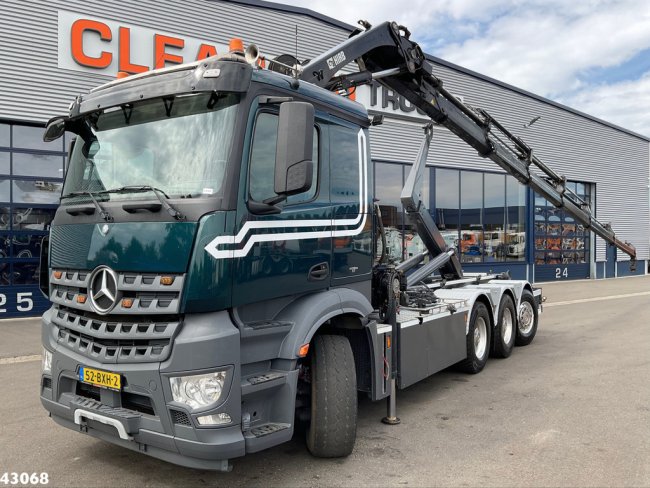 Mercedes-Benz  Arocs 3251 8x4 Euro 6 Hiab 28 Tonmeter laadkraan (0)