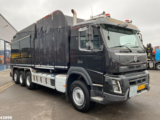 Volvo  FMX 540 8x4 Euro 6 MTS Dino “3 Turbines” Saugbagger (5)