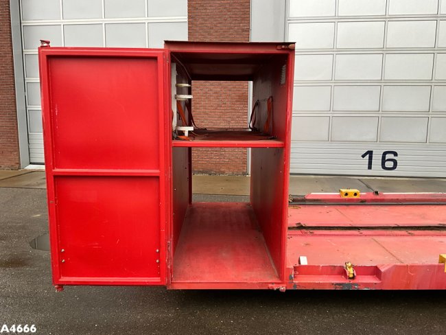 Flatcontainer met opbergruimte   (8)