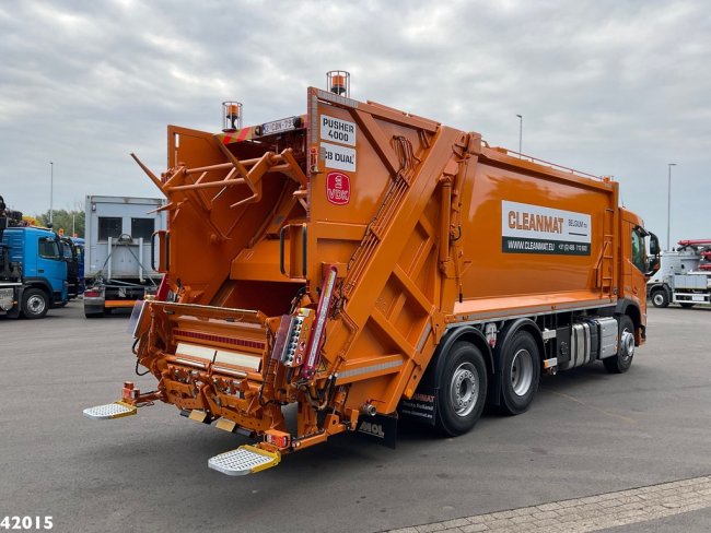 Volvo  FM 330 VDK 23m³ (5)