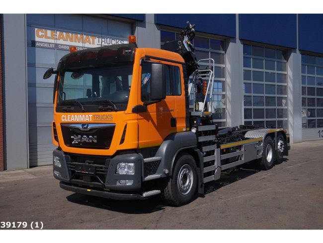 MAN  TGS 26.420 HMF 21 ton/meter laadkraan (1)