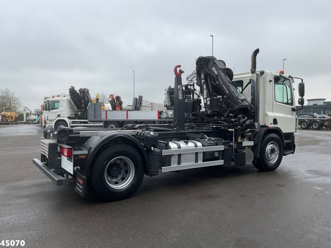 DAF  FA CF 250 Hiab 9 Tonmeter laadkraan Just 133.305 km! (3)