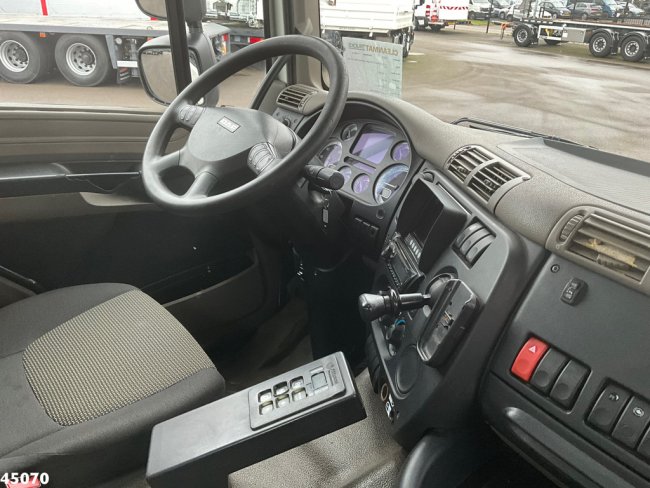 DAF  FA CF 250 Hiab 9 Tonmeter laadkraan Just 133.305 km! (15)