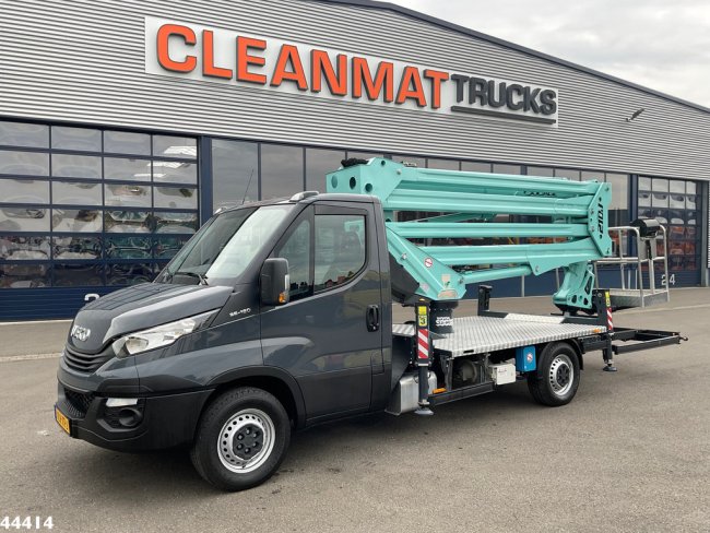 Iveco  Daily 35S12 20 Meter hoogwerker + JIB Just 6.039 km! (2)