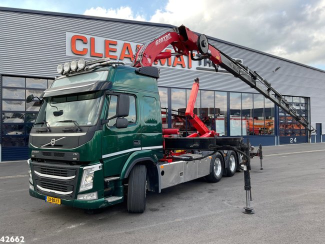 Volvo  FM 460 8x4 TRIDEM Euro 6 32 Tonmeter laadkraan (0)