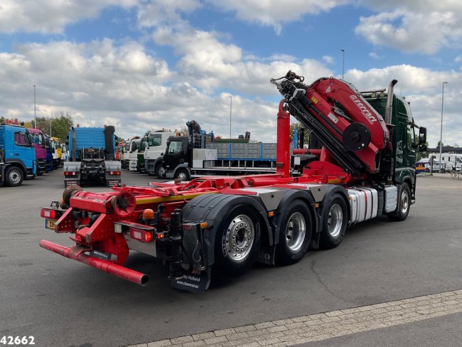 Volvo  FM 460 8x4 TRIDEM Euro 6 32 Tonmeter laadkraan (3)