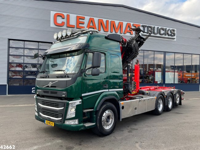 Volvo  FM 460 8x4 TRIDEM Euro 6 32 Tonmeter laadkraan (5)