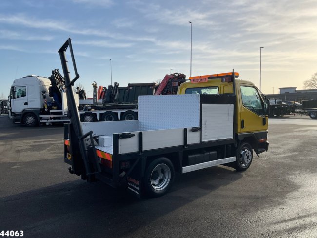 Mitsubishi  Canter Recovery truck (5)