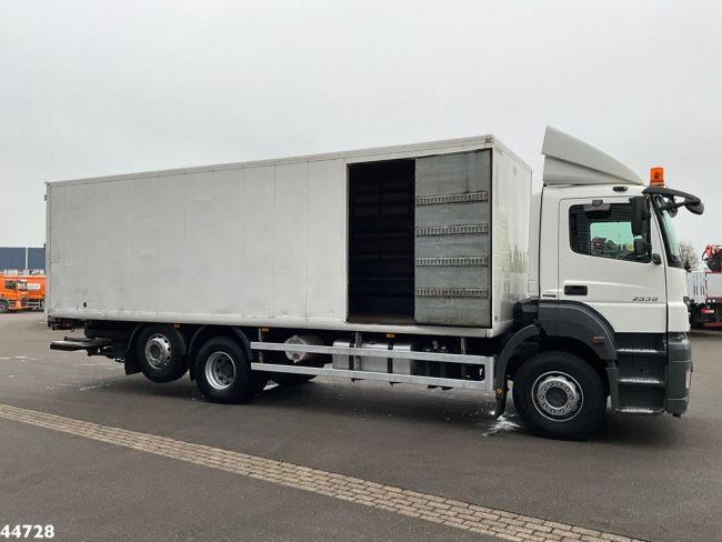 Mercedes-Benz  Axor 2636 6x2 Dhollandia laadklep Just 265.901 km! (4)