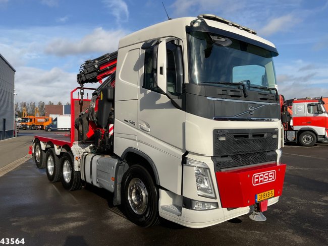 Volvo  FH 540 8x4 Euro 6 Fassi 66 Tonmeter laadkraan + Fly-Jib (2)