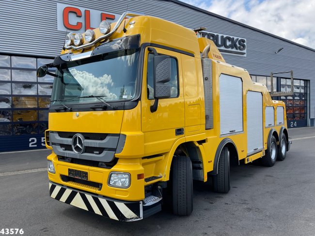 Mercedes-Benz  Actros 4148 K 8x4 Falkom Abschlepp met WSK Just 144.539 km! (1)