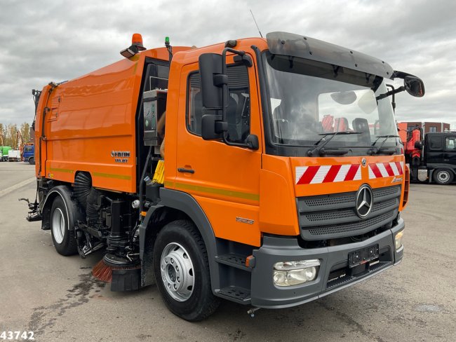 Mercedes-Benz  ATEGO 1523 Faun VIAJET 6 R/HS Wegdekreiniger Just 14.776 km! (7)