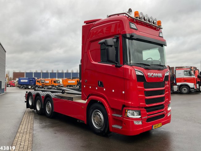 Scania  S770 V8 8x2 Euro 6 VDL 25 Ton haakarmsysteem Just 11.115 km! (2)