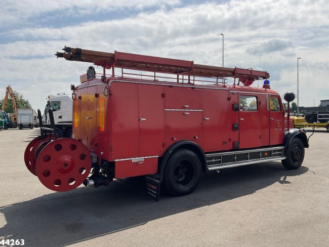 Mercedes-Benz  LF 311 Oldtimer Feuerwehrfahrzeug Just 35.940 km! (4)