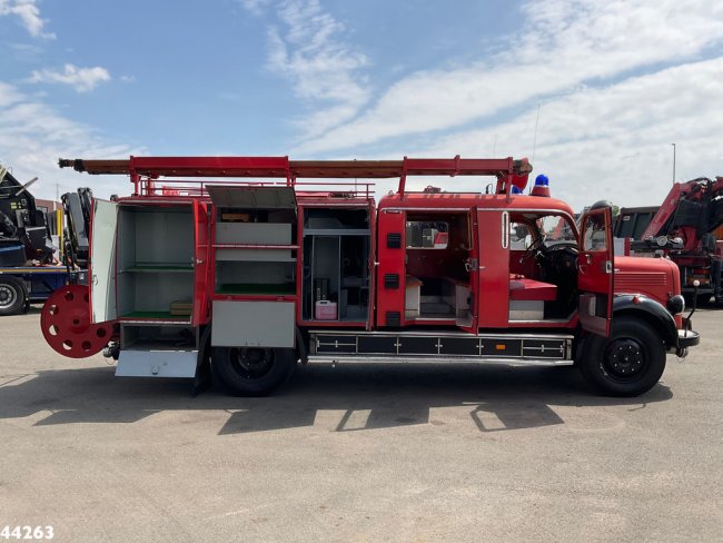 Mercedes-Benz  LF 311 Oldtimer Feuerwehrfahrzeug Just 35.940 km! (5)