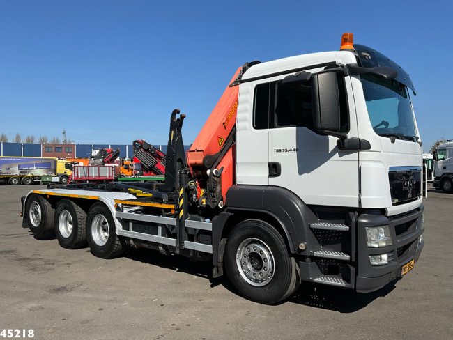 MAN  TGS 35.440 8x4 Euro 5 Palfinger 30 Tonmeter laadkraan (2)