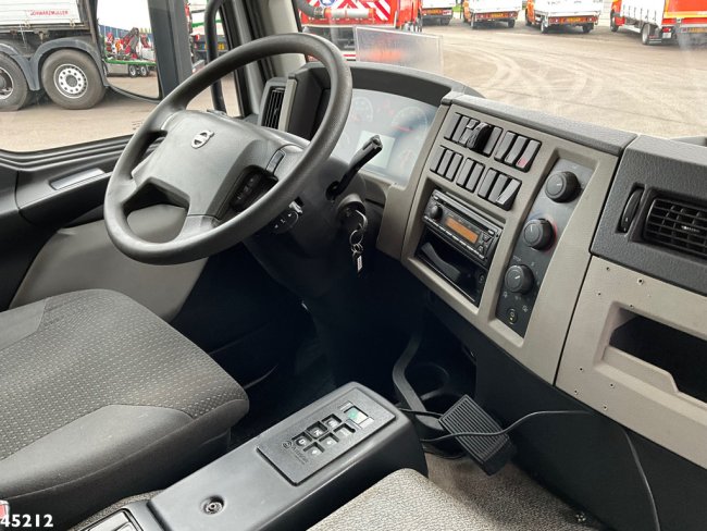 Volvo  FE 260 Chassis cabine with PTO Just 199.470 km! (10)