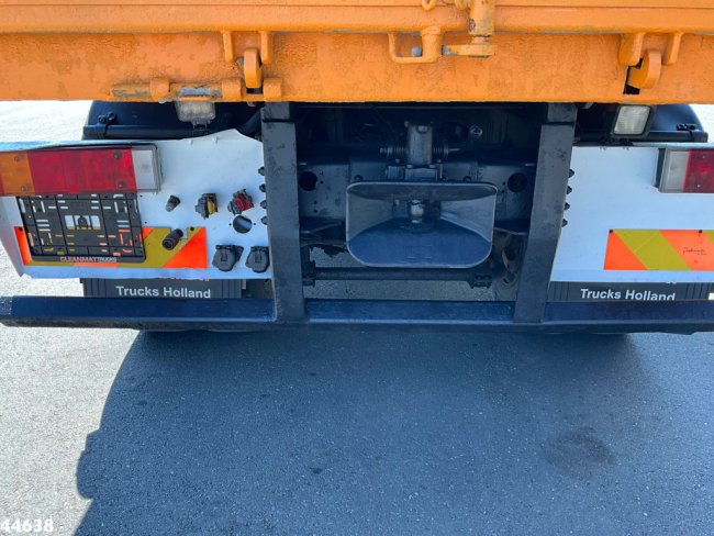 Iveco  Trakker AD 190T44W 4x4 HMF 9 Tonmeter laadkraan Just 292.249 km! (9)