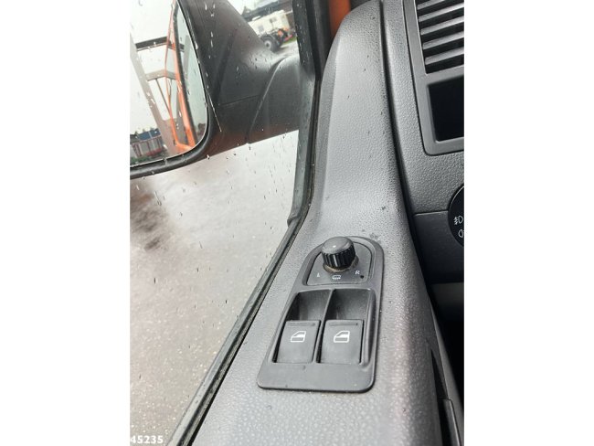 Volkswagen  Transporter 2.0 TDI DC Hiab 1,3 Tonmeter laadkraan Just 194.250 km! (19)