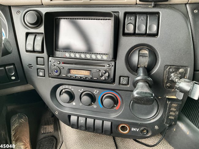 DAF  FAN 85 CF 360 Euro 5 Hiab 12 Tonmeter laadkraan (13)