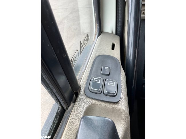 DAF  FAN 85 CF 360 Euro 5 Hiab 12 Tonmeter laadkraan (16)