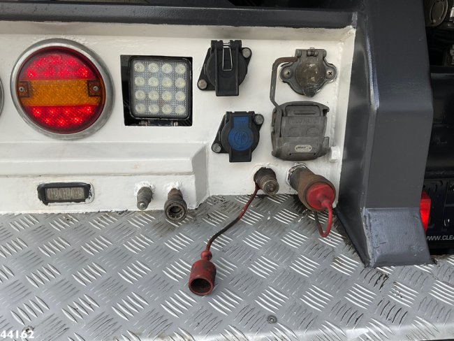 Volvo  FM 500 Euro 6 HMF 50 Tonmeter laadkraan + Fly-Jib (13)
