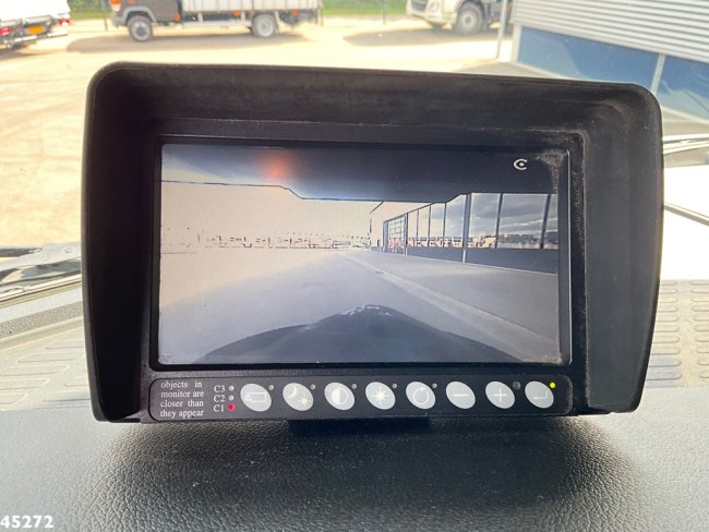 Mercedes-Benz  Arocs 3743 8x4 Euro 6 HMF 19 Tonmeter Elektrisch/Hydraulisch aangedreven Z-kraan (17)