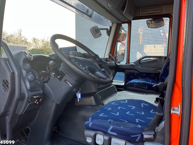 Iveco  Trakker AD380T41 6x4 Palfinger 15 Tonmeter laadkraan Just 159.492 Km! (12)