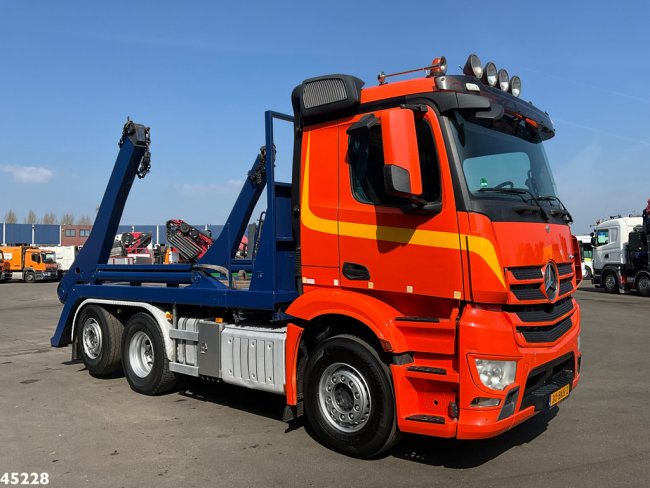 Mercedes-Benz  Antos 2542 6x2 Euro 6 Hyva 18 portaalarmsysteem (5)