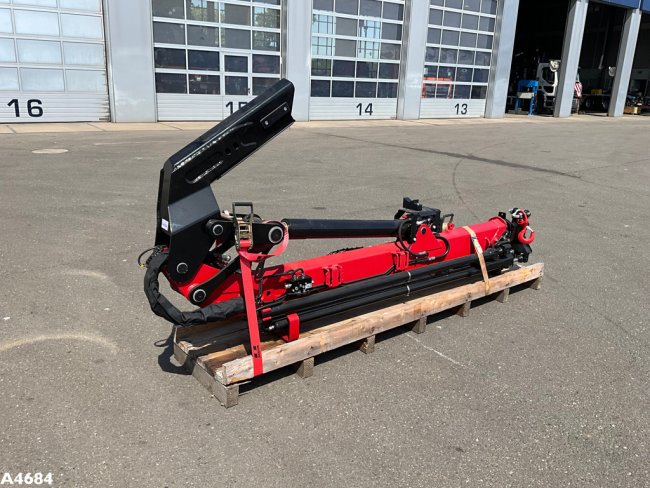 HMF  Fly-Jib FJ 700 K3 New and Unused! (1)