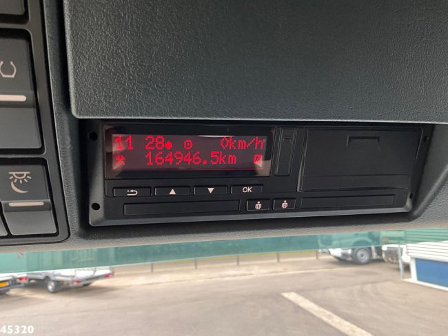MAN  TGS 35.500 8x4 Euro 6 Hiab 30 Tonmeter laadkraan Just 164.946 km! (23)