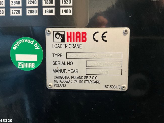 MAN  TGS 35.500 8x4 Euro 6 Hiab 30 Tonmeter laadkraan Just 164.946 km! (26)