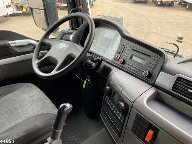 MAN  TGA 26.440 Kroll Saug aufbau Just 80.640 km! (16)