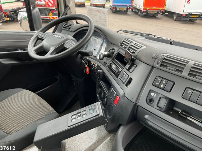 DAF  FAN CF 330 Euro 6 Chassis cabine met kraanponton! Just 102.023 km! (12)