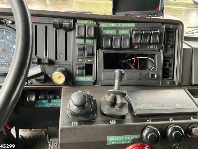 Scania  P 113H 6x4 Manual Tischer Abschlepp (19)