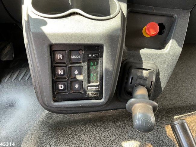 Volvo  FL 260 Zoeller 14m³ (16)