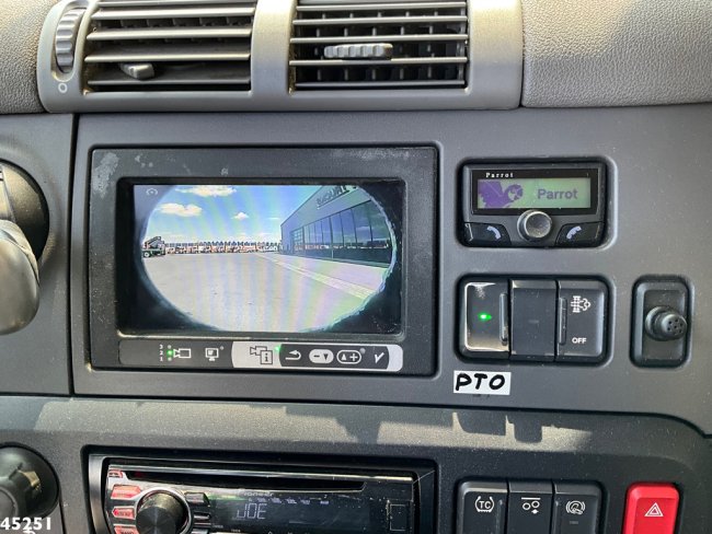 DAF  FAQ СF 400 8x2 Euro 6 Hiab 24 Tonmeter laadkraan Just 147.273 km! (18)