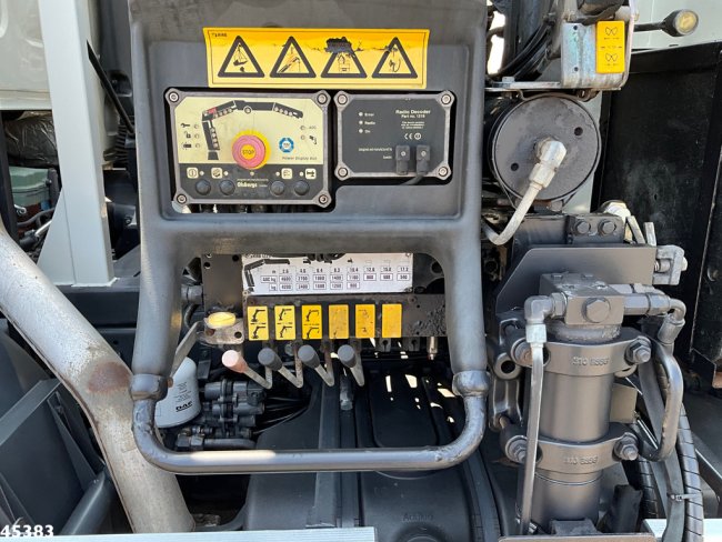 DAF  FA LF 220 Euro 5 Hiab 12 Tonmeter laadkraan (11)