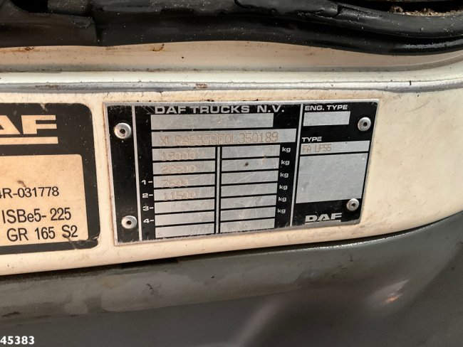 DAF  FA LF 220 Euro 5 Hiab 12 Tonmeter laadkraan (24)