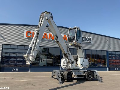 Sennebogen 821 E Material Handling Machine