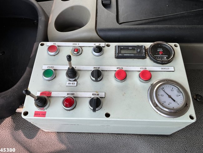 DAF  FAG 75 CF 250 Euro 5 Ravo kolkenzuiger (17)