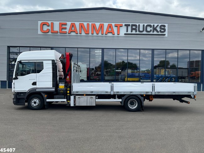 MAN  TGL 12.220 Euro 6 Palfinger 11 Tonmeter laadkraan Just 60.518 km! (2)