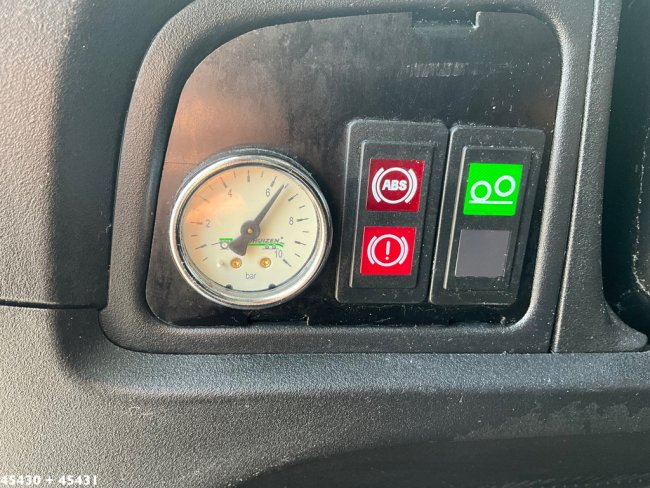 Iveco  Daily 40C21 Euro 6 + Veldhuizen Clixtar (15)